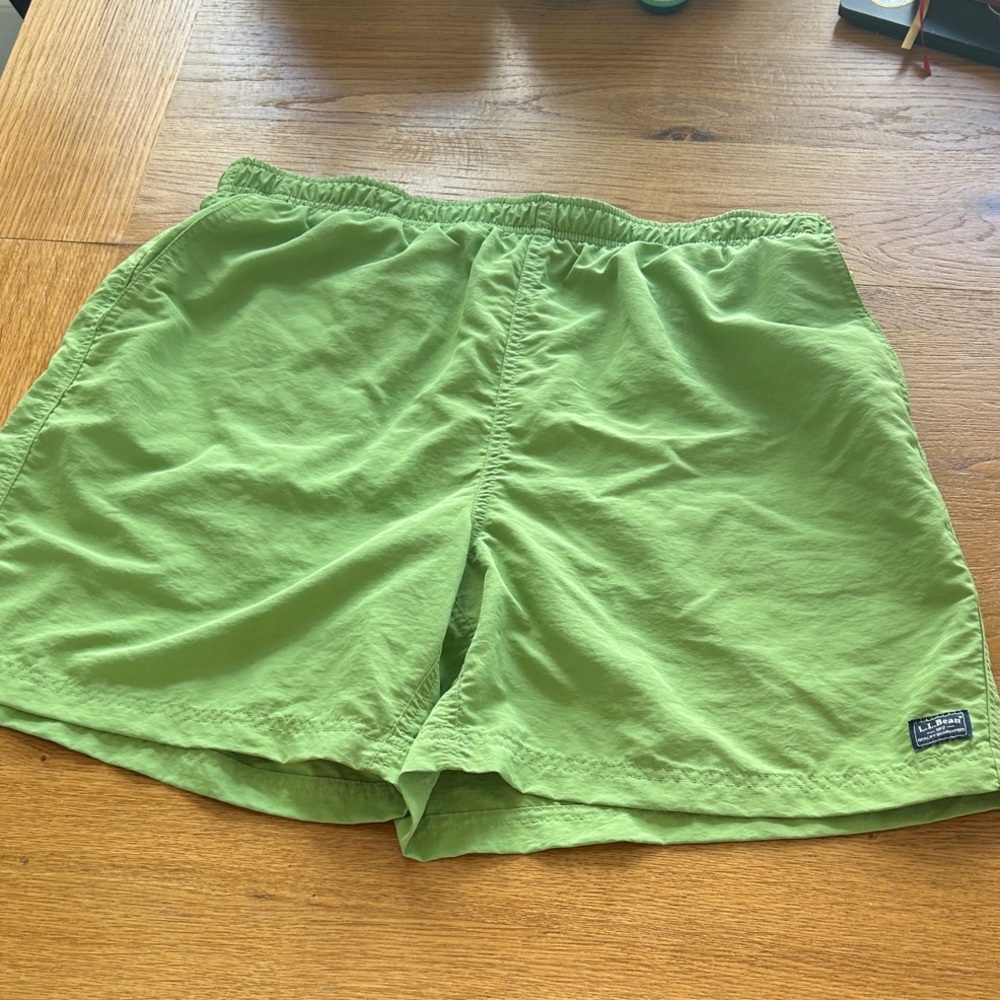 VTG Men’s L.L. Bean swim Shorts